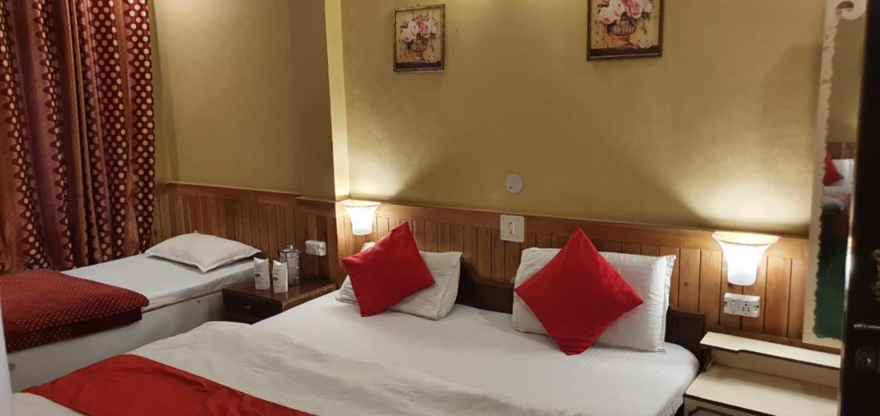 Goroomgo Ankur Lake View Mall Road Nainital - Prime Location With Luxury Room Zewnętrze zdjęcie