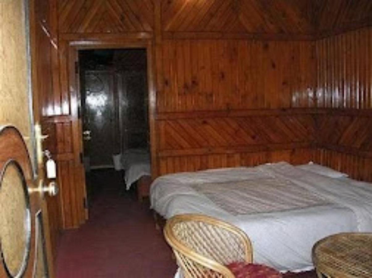 Goroomgo Ankur Lake View Mall Road Nainital - Prime Location With Luxury Room Zewnętrze zdjęcie