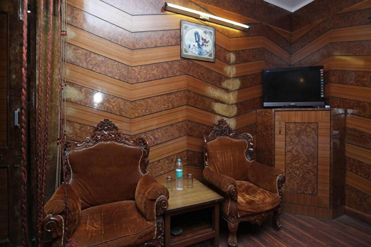 Goroomgo Ankur Lake View Mall Road Nainital - Prime Location With Luxury Room Zewnętrze zdjęcie